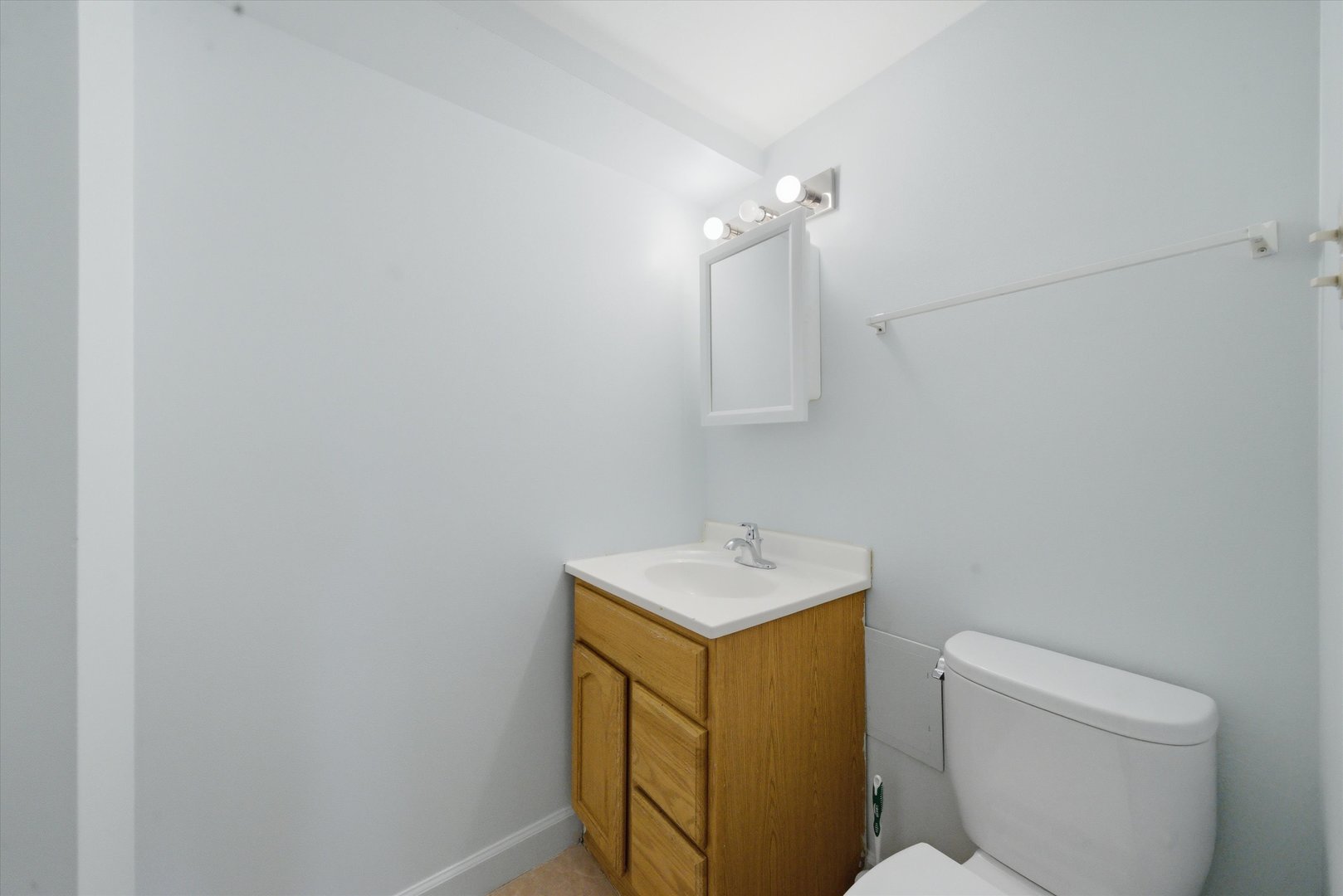 300 S Roselle Road #309, Schaumburg, IL 60193