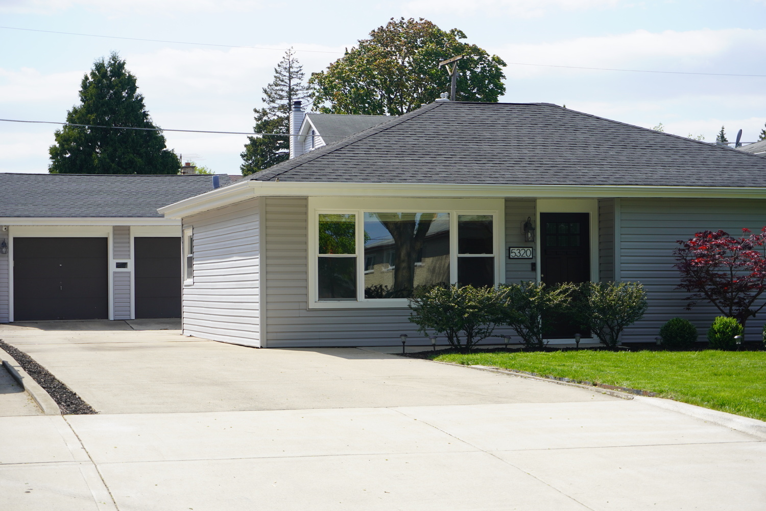 5320 S Madison Avenue, Countryside, IL 60525