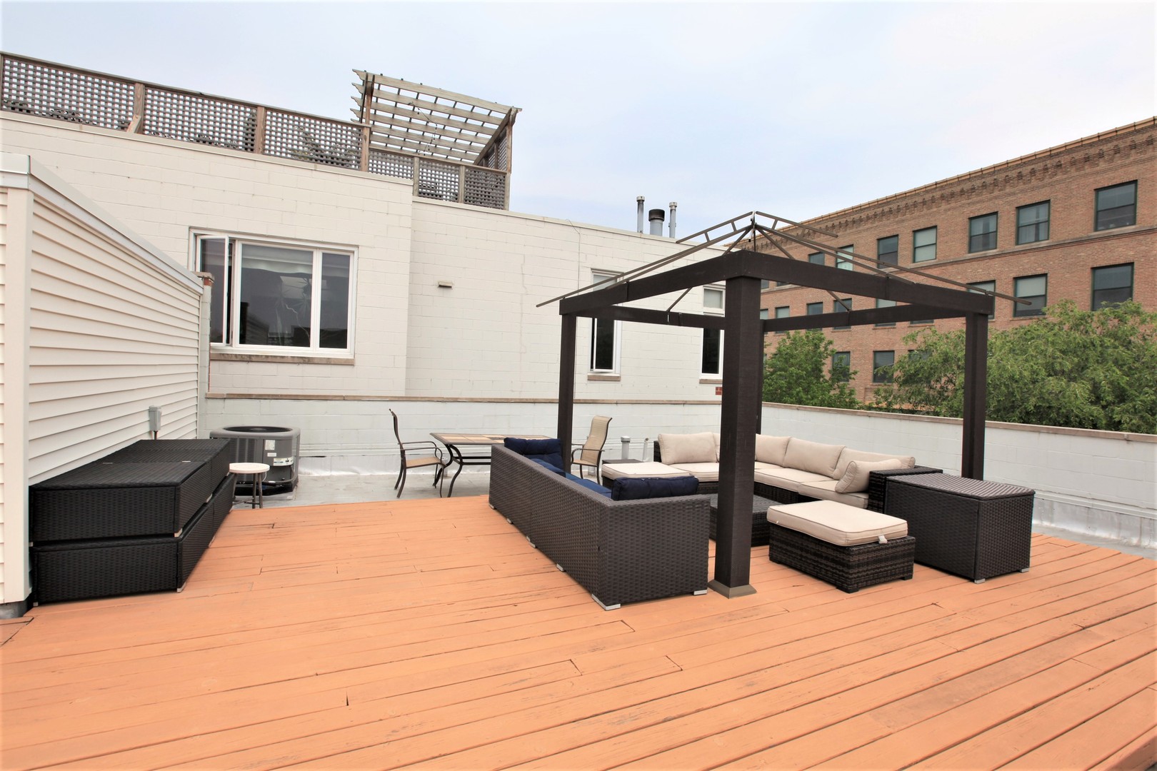 2424 N SOUTHPORT Avenue #B, Chicago, IL 60614