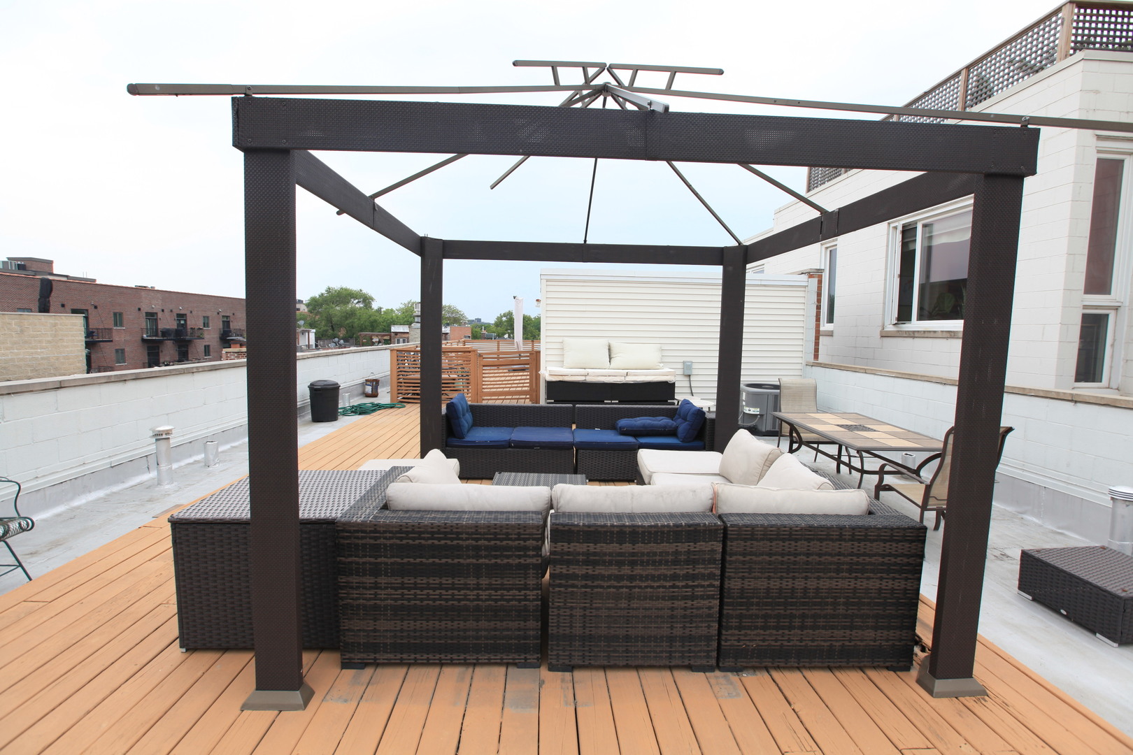 2424 N SOUTHPORT Avenue #B, Chicago, IL 60614