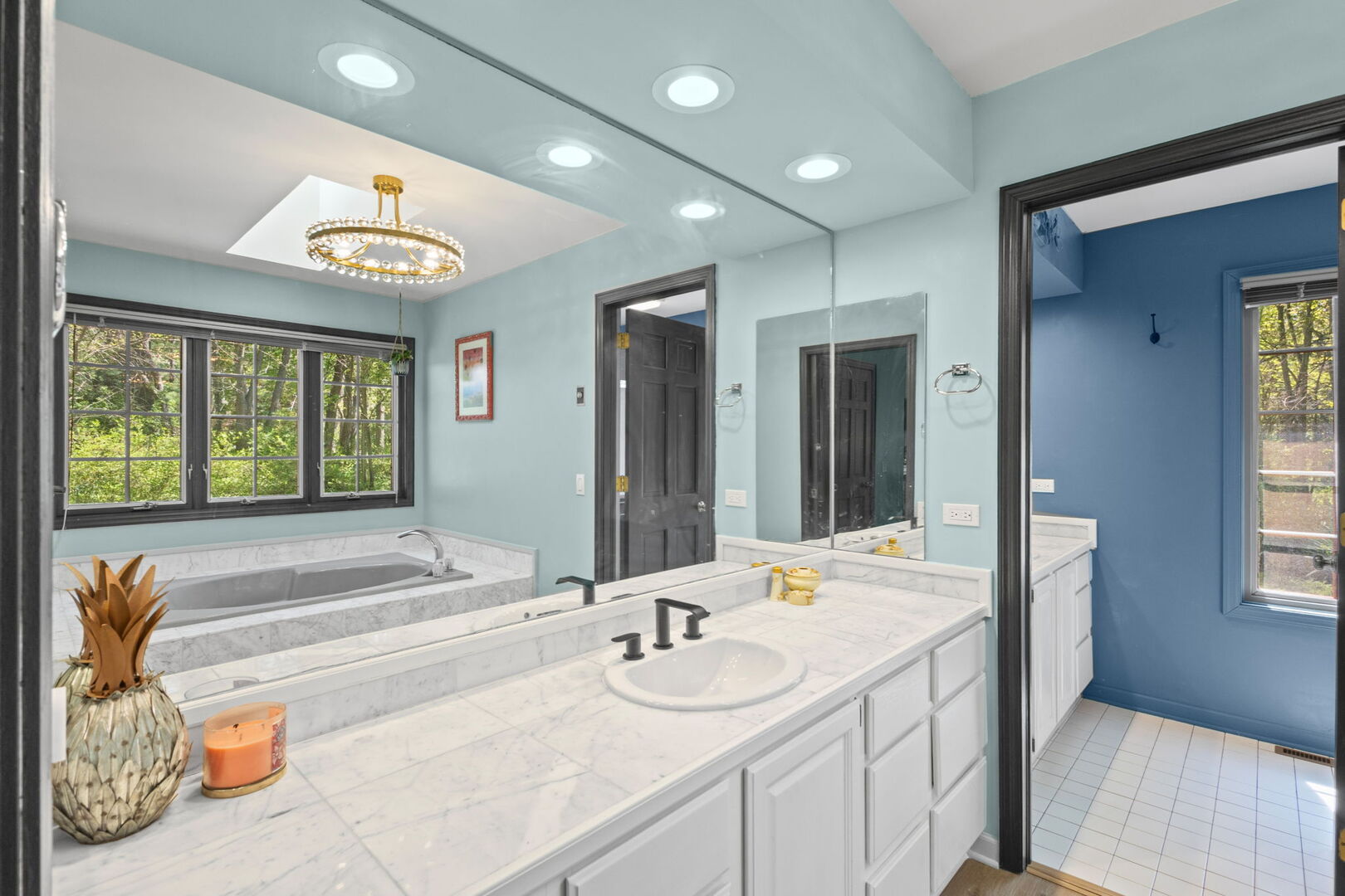 37100 N Thoroughbred Drive, Wadsworth, IL 60083
