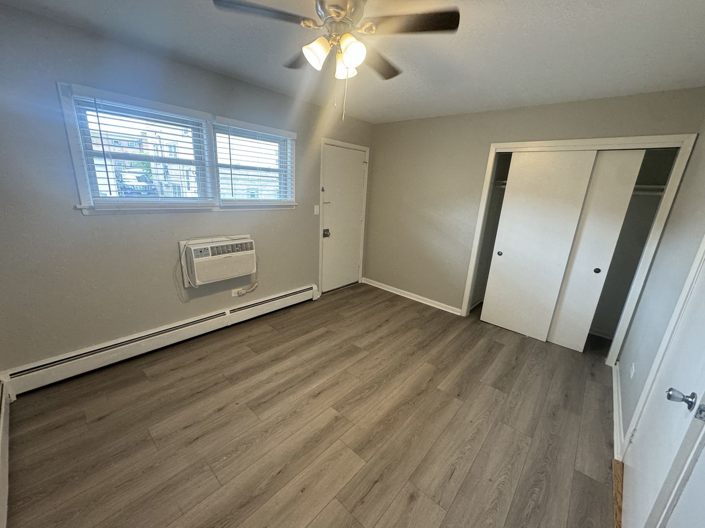 105 E Grove Street #2, Lombard, IL 60148