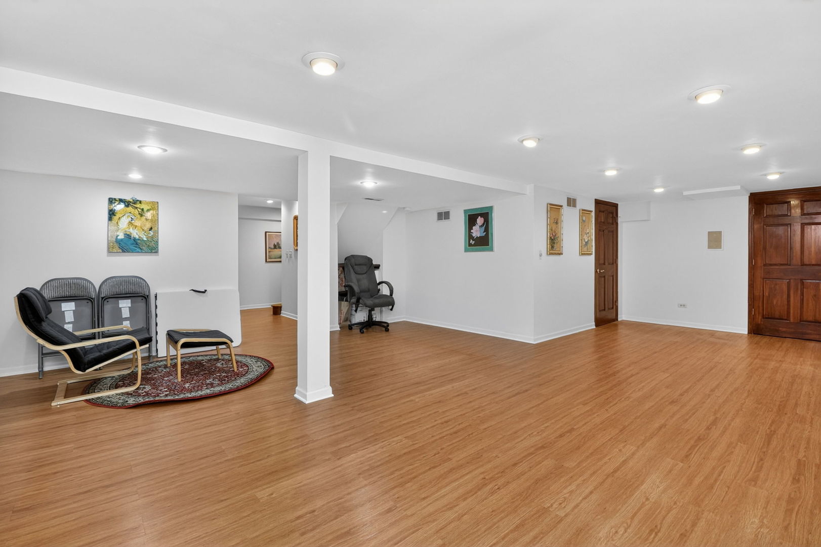 337 W SCARBOROUGH Court, Bloomingdale, IL 60108