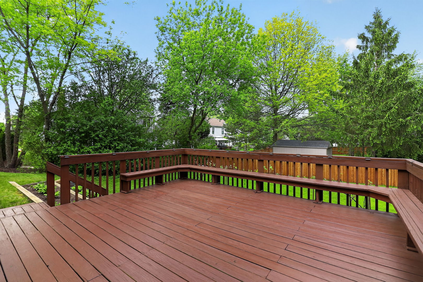 337 W SCARBOROUGH Court, Bloomingdale, IL 60108