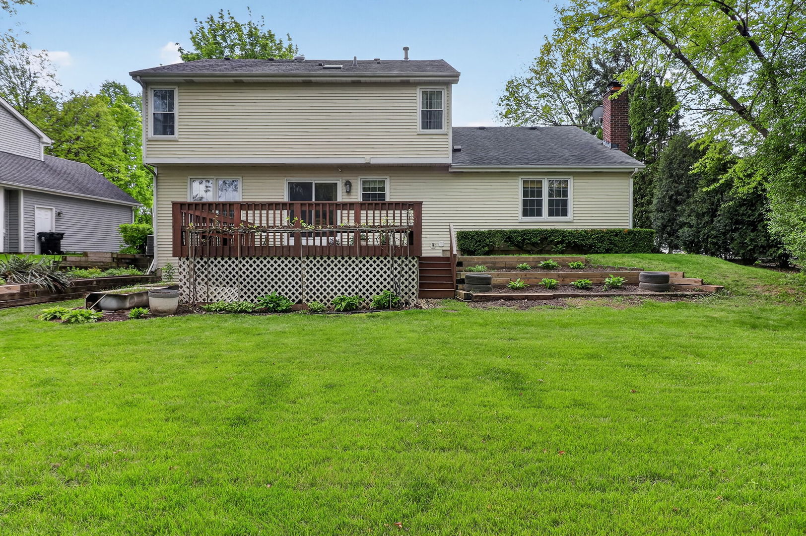 337 W SCARBOROUGH Court, Bloomingdale, IL 60108