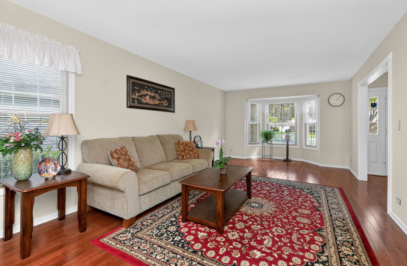 337 W SCARBOROUGH Court, Bloomingdale, IL 60108