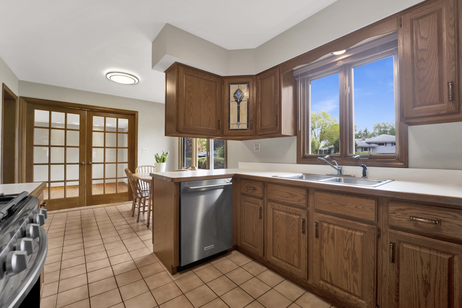 18W724 20th Place, Lombard, IL 60148