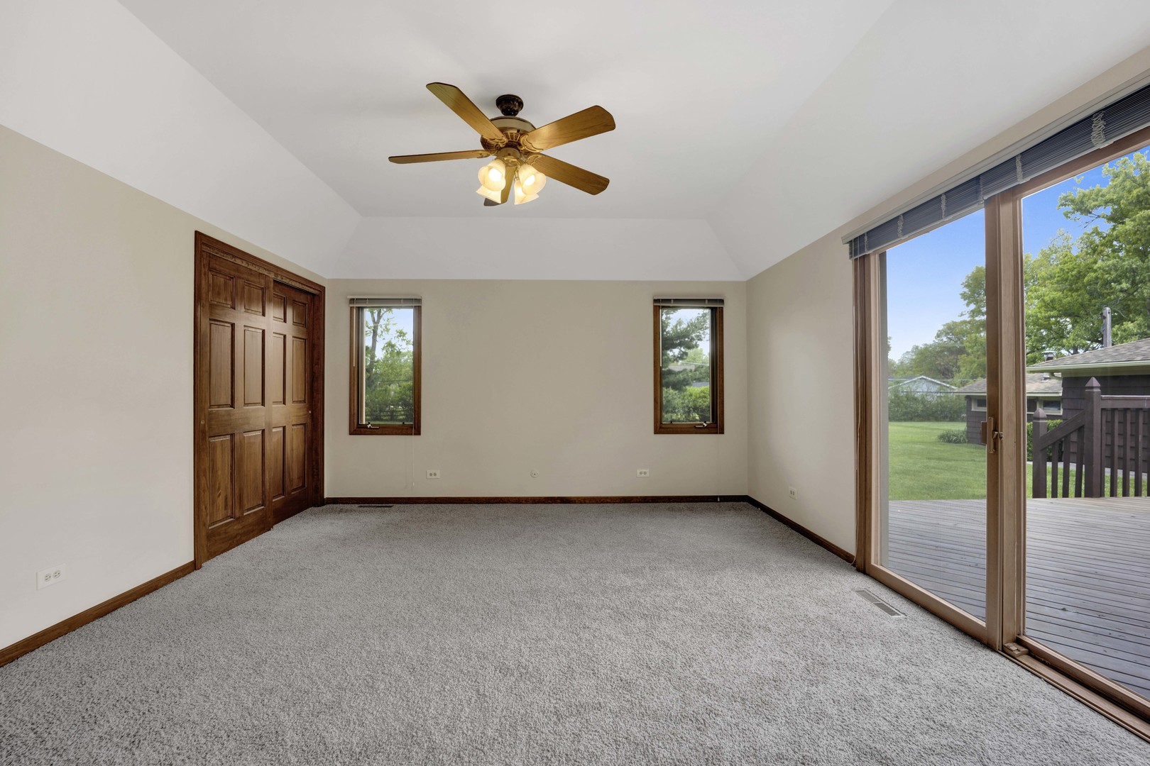 18W724 20th Place, Lombard, IL 60148
