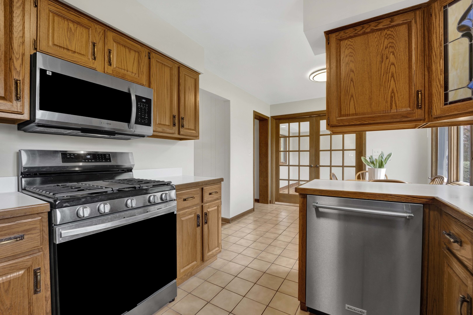18W724 20th Place, Lombard, IL 60148