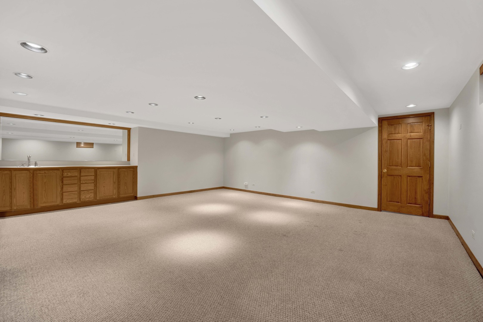 18W724 20th Place, Lombard, IL 60148