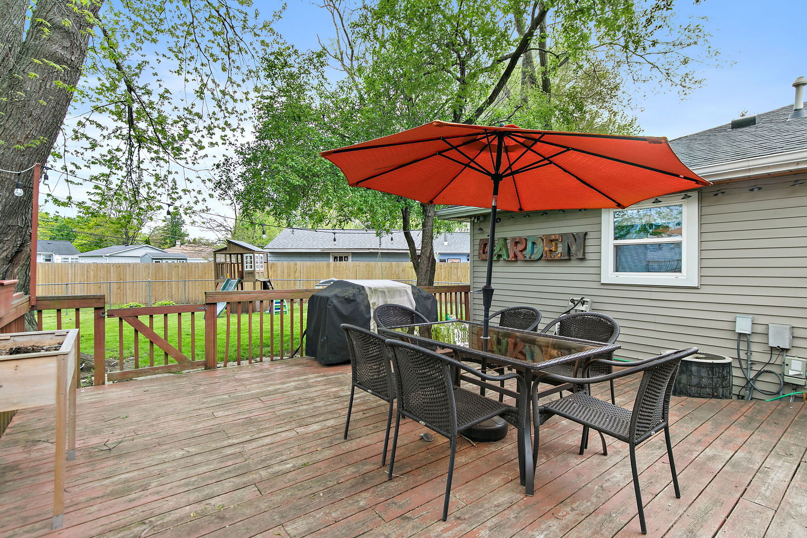 2901 Stork Court, Rolling Meadows, IL 60008