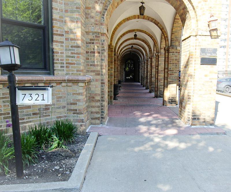 7321 S South Shore Drive #7B, Chicago, IL 60649