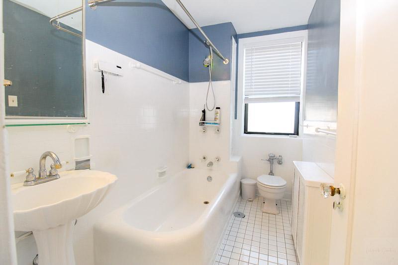 7321 S South Shore Drive #7B, Chicago, IL 60649