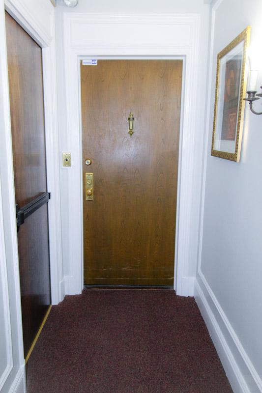 7321 S South Shore Drive #7B, Chicago, IL 60649