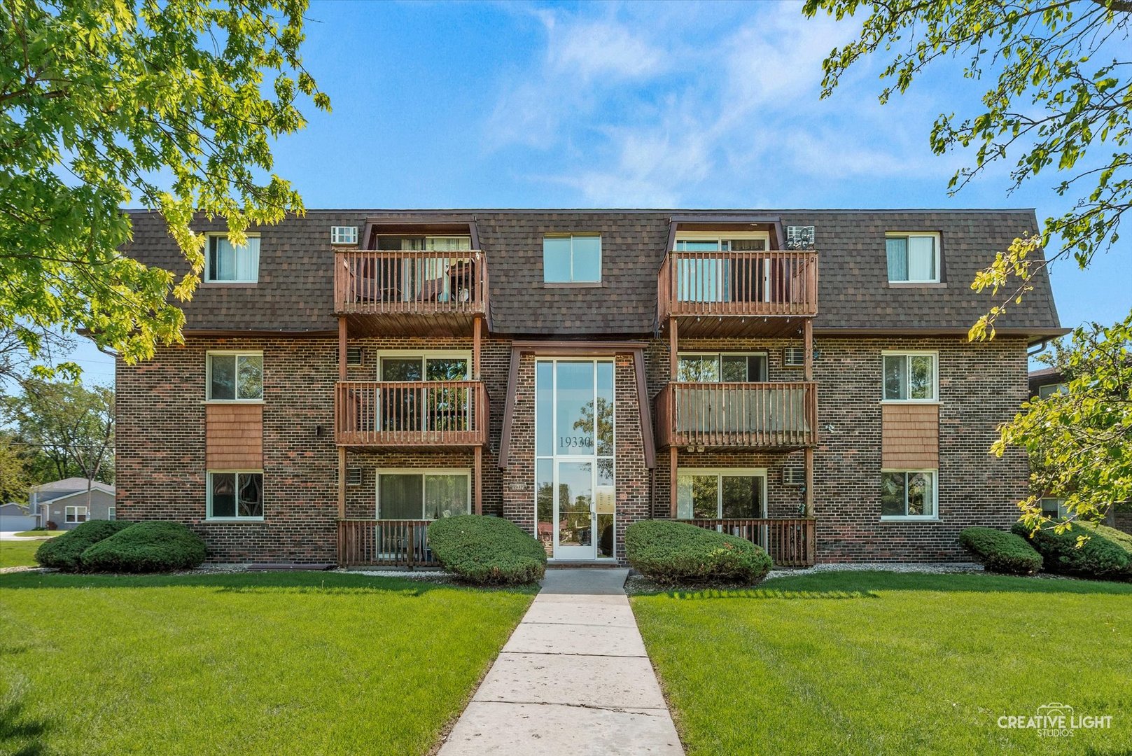 19330 Wolf Road #9, Mokena, IL 60448