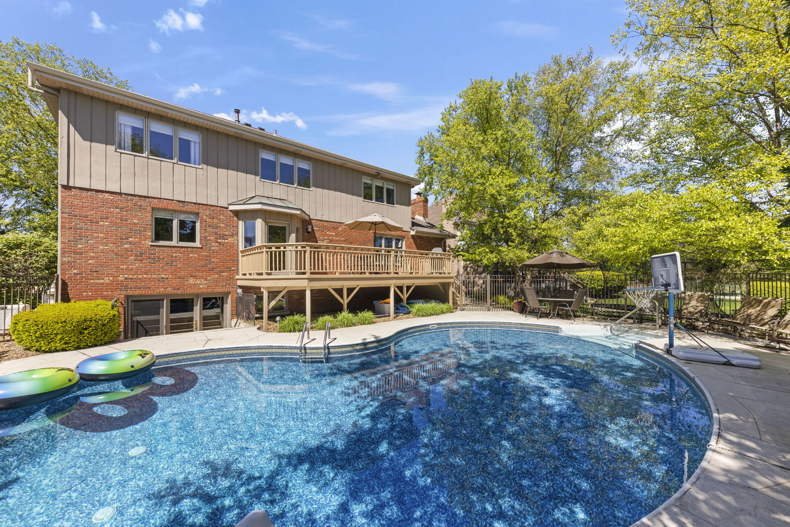 11019 Shenandoah Drive, Orland Park, IL 60467