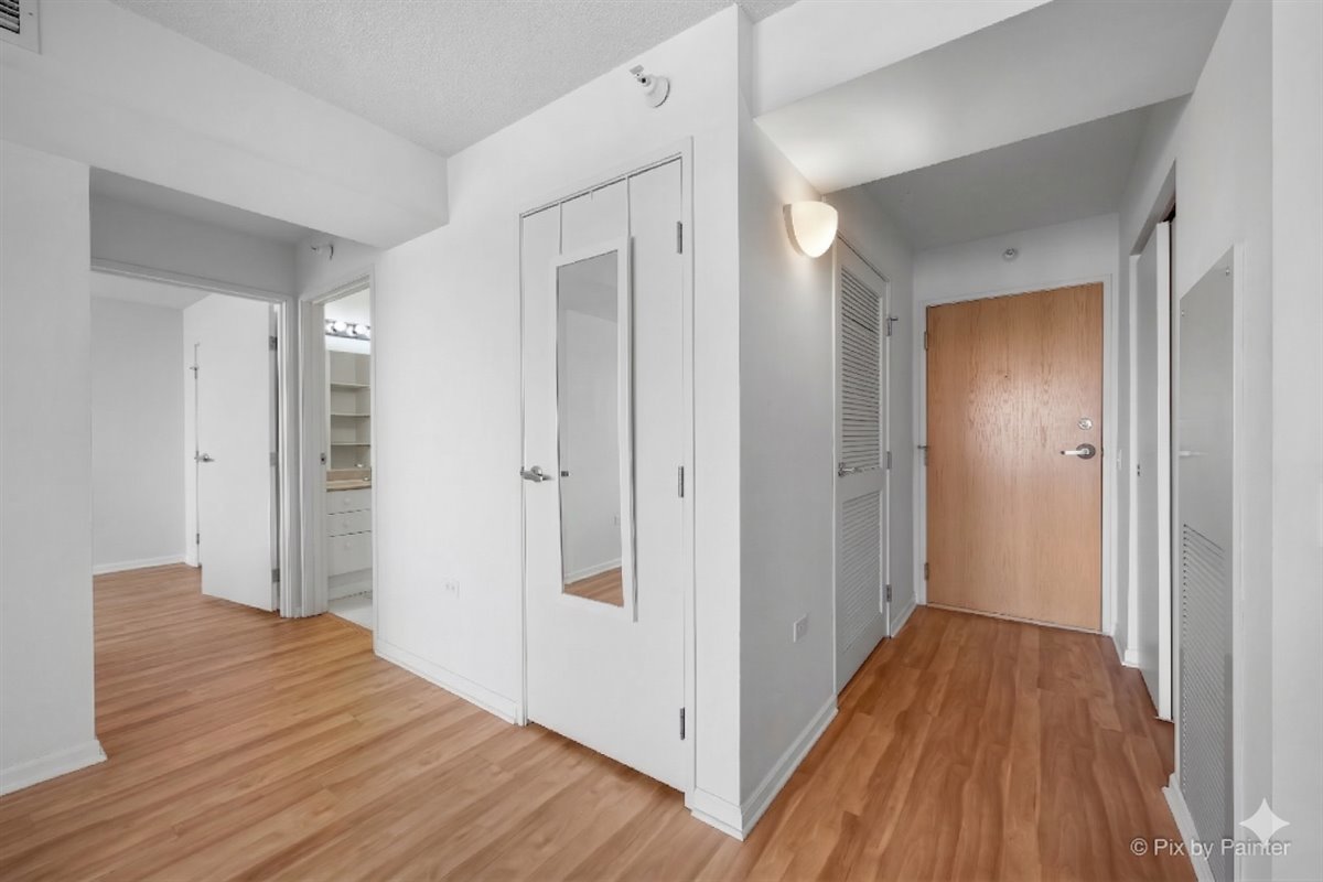 1720 Maple Avenue #2460, Evanston, IL 60201