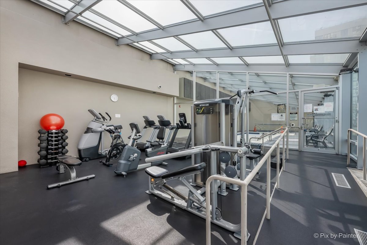 1720 Maple Avenue #2460, Evanston, IL 60201