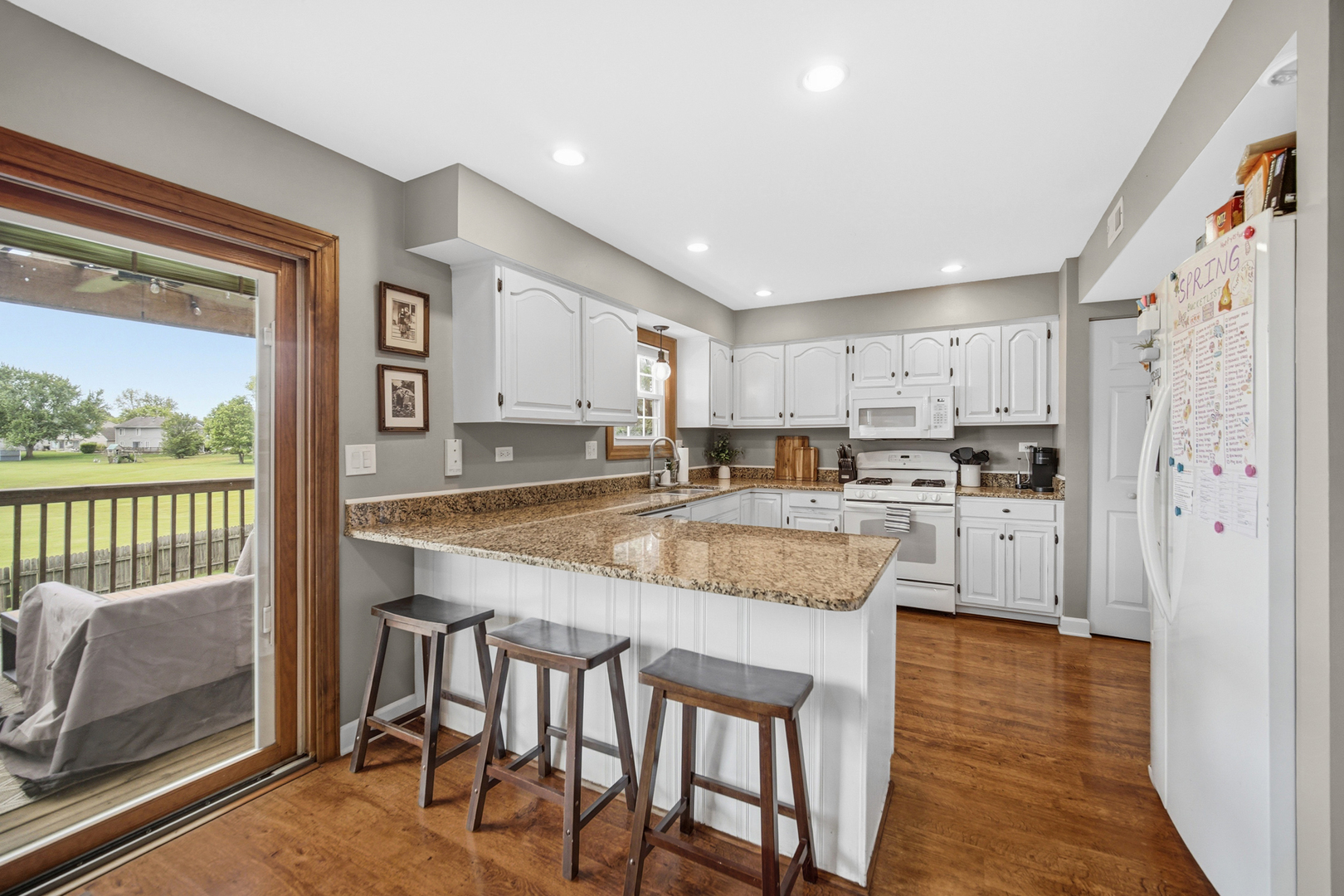 1188 Brookstone Drive, Carol Stream, IL 60188