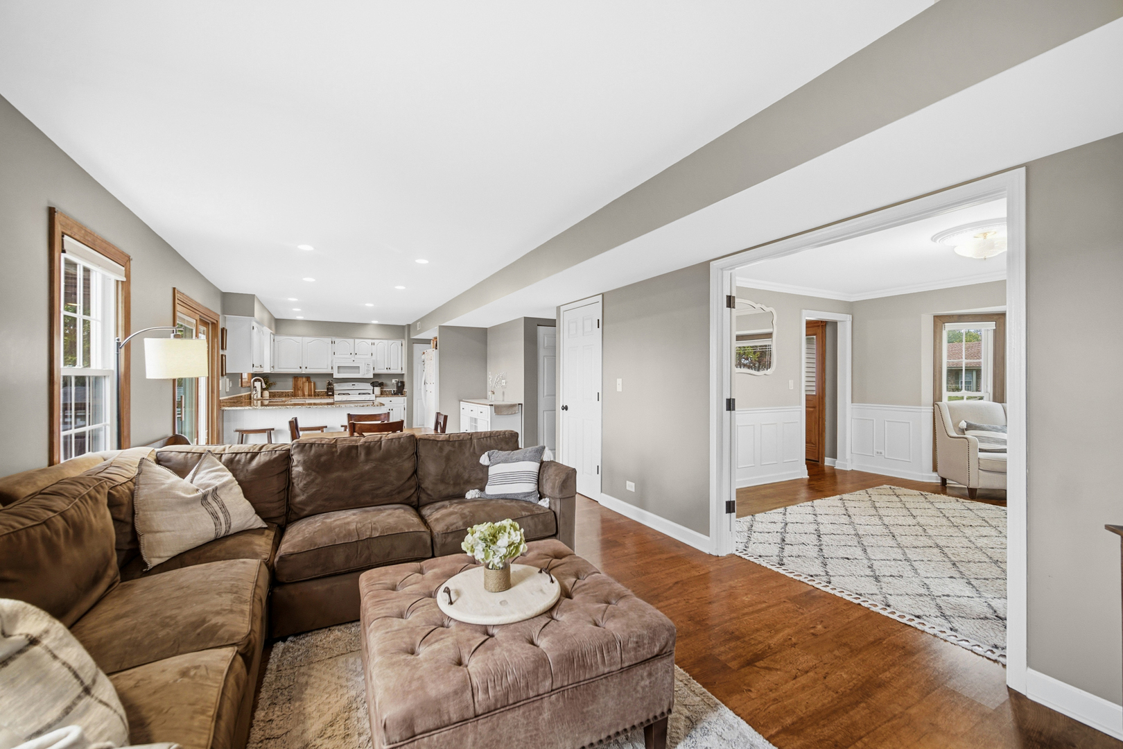 1188 Brookstone Drive, Carol Stream, IL 60188
