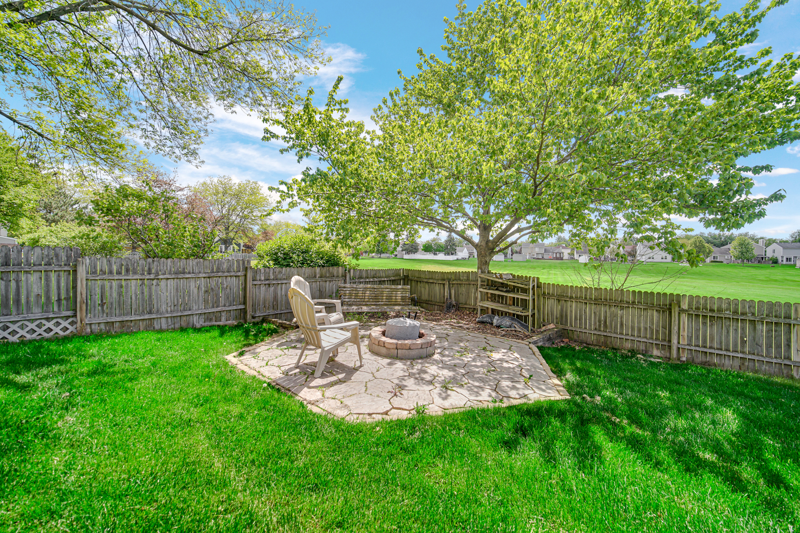 1188 Brookstone Drive, Carol Stream, IL 60188