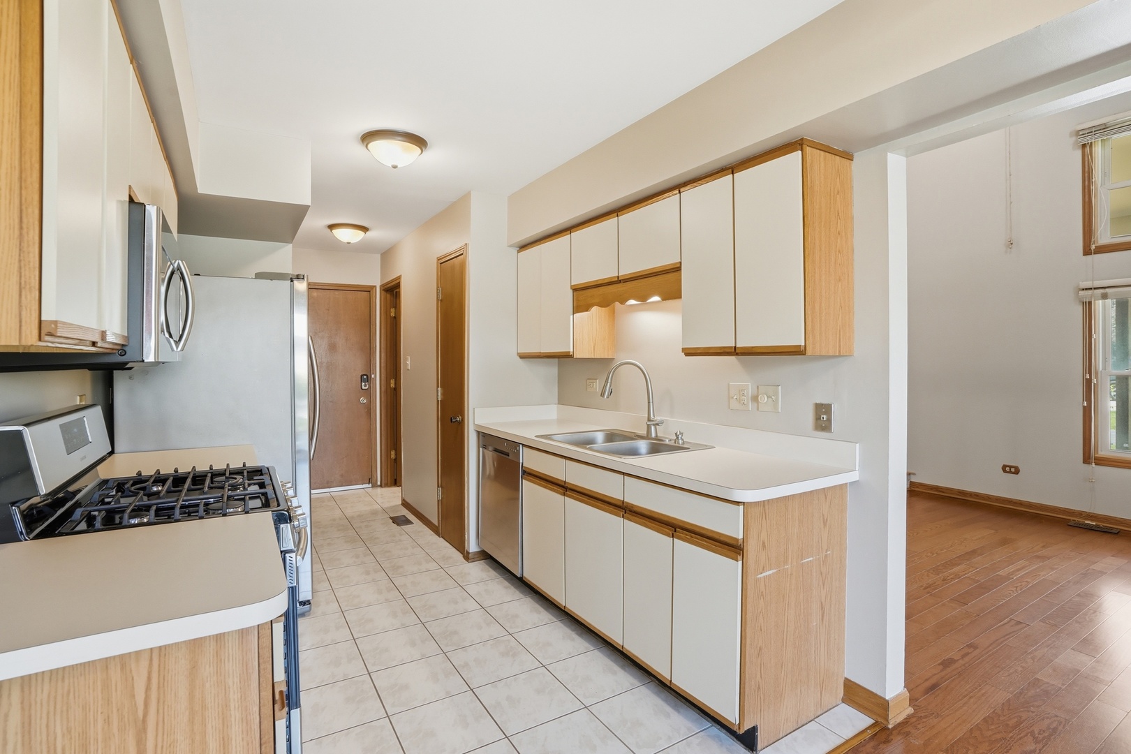 9297 Erin Lane, Orland Park, IL 60462