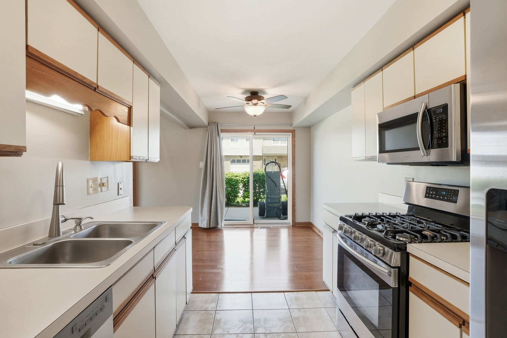9297 Erin Lane, Orland Park, IL 60462