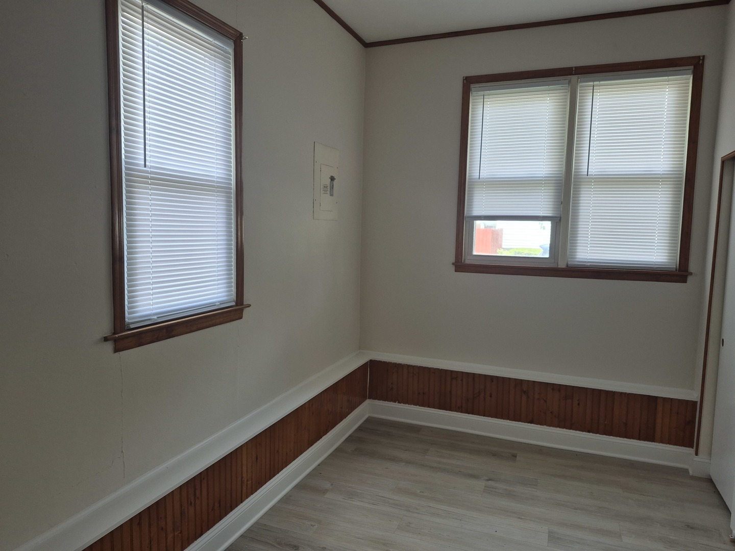 910 Cleary Avenue, Joliet, IL 60435
