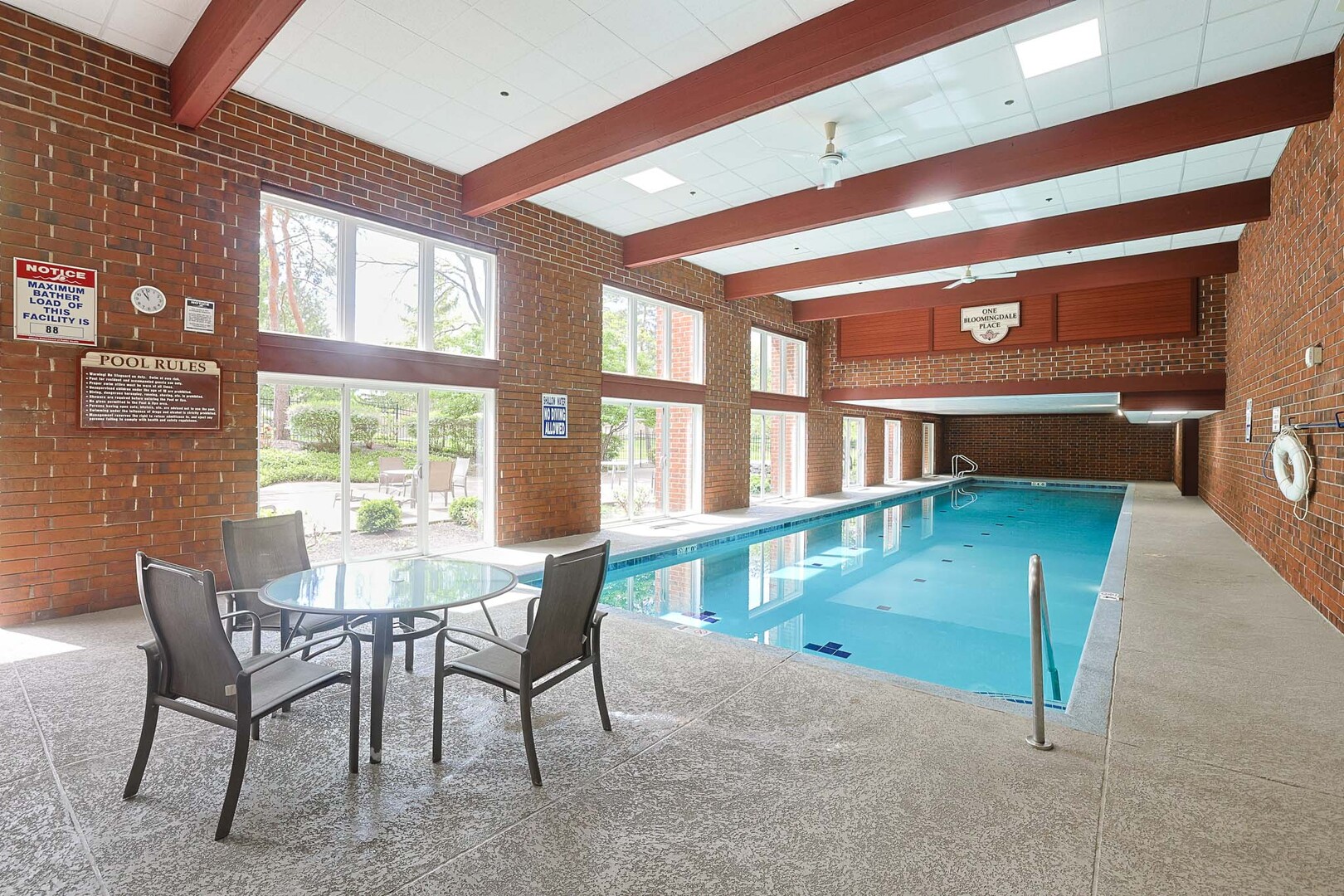 1 Bloomingdale Place #200, Bloomingdale, IL 60108