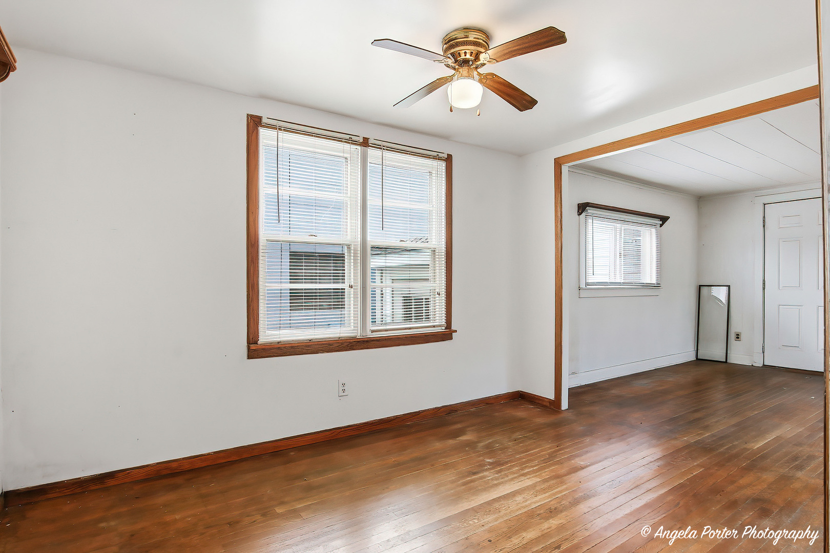 42169 N Lake Avenue, Antioch, IL 60002