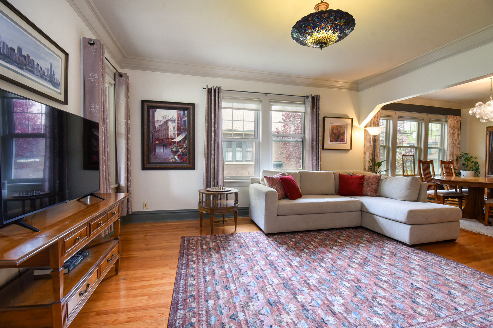 234 Southcote Road, Riverside, IL 60546