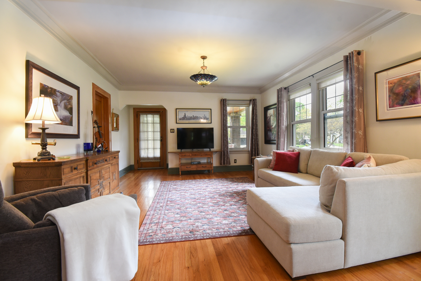 234 Southcote Road, Riverside, IL 60546