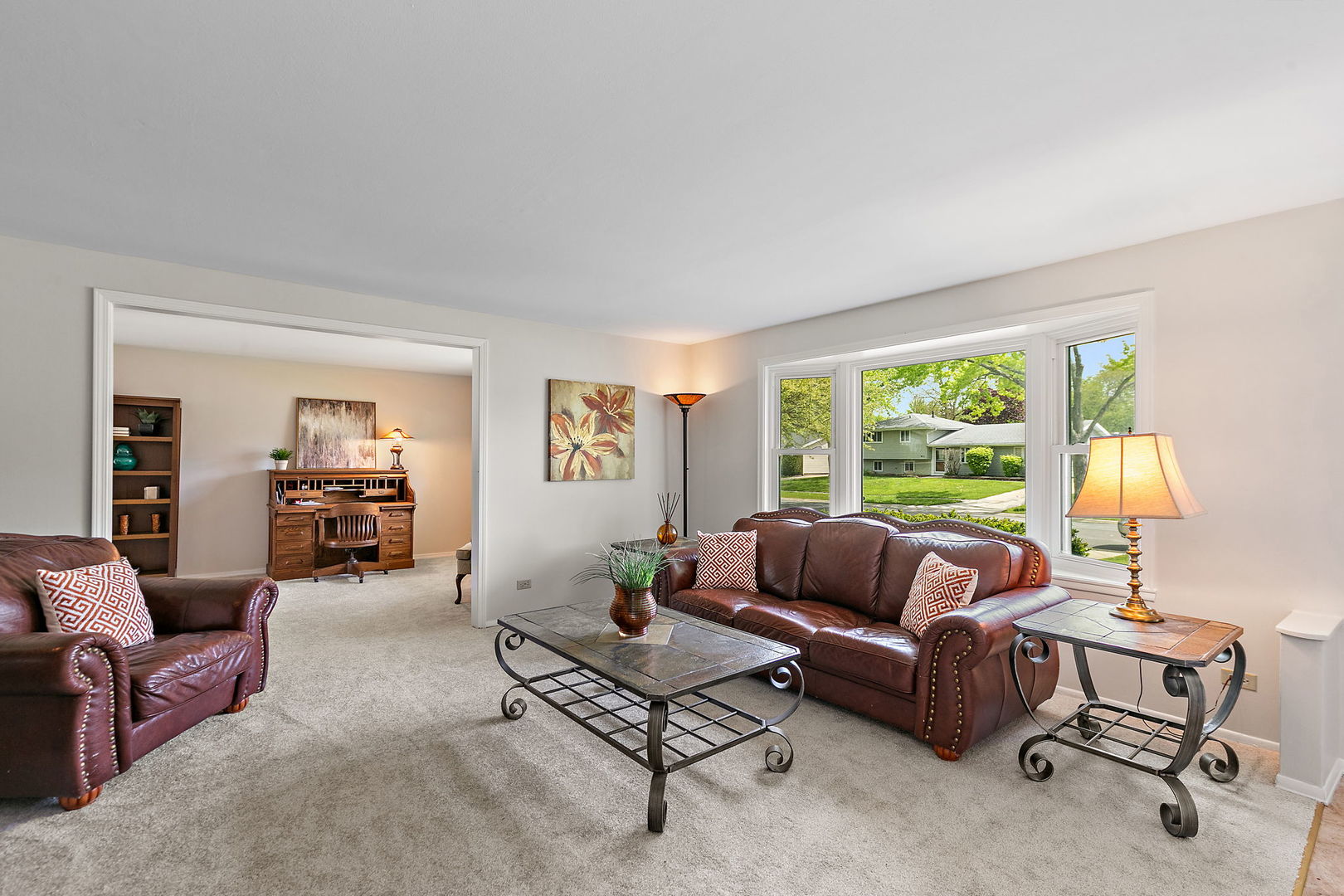 616 Grace Lane, Schaumburg, IL 60193