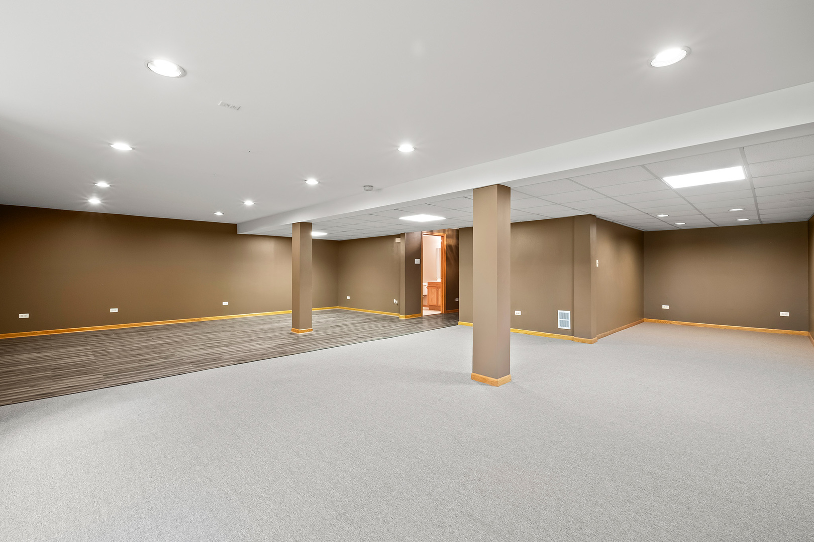 11921 Dunree Lane, Orland Park, IL 60467