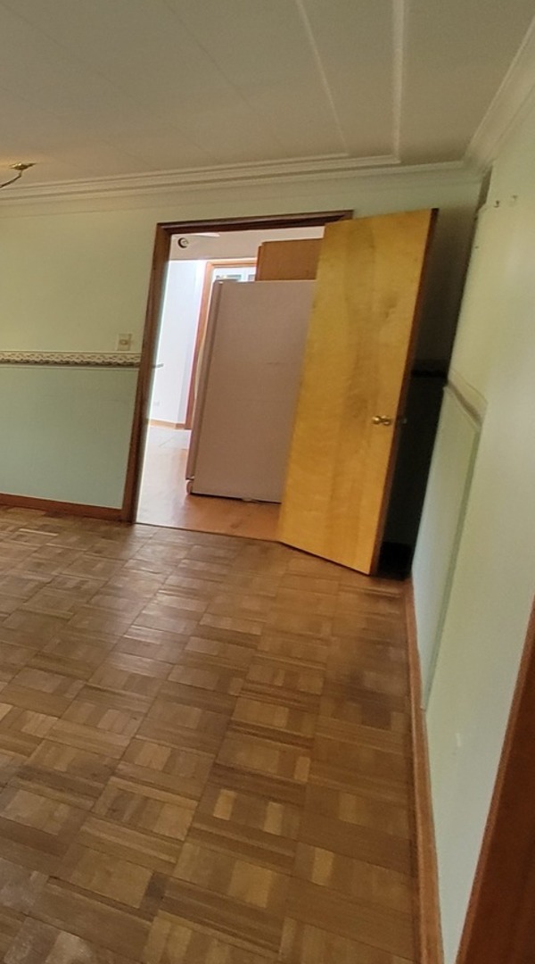24049 W Grass Lake Road, Antioch, IL 60002