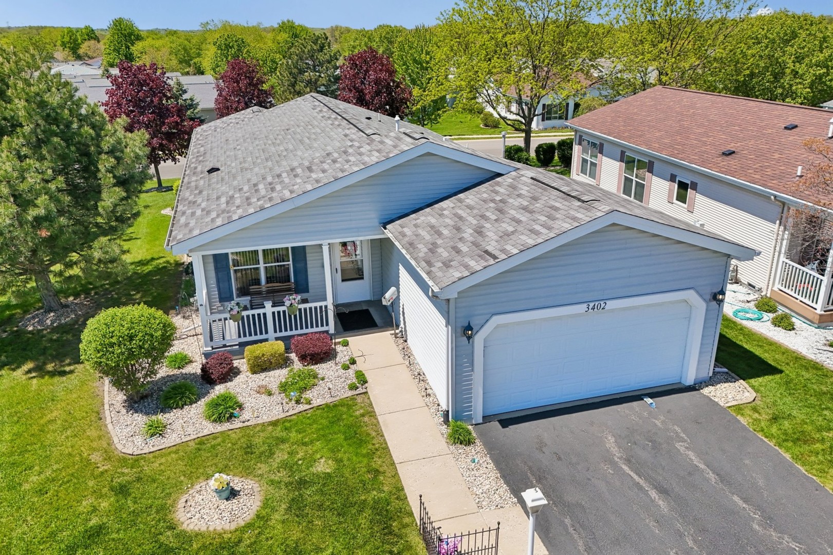 3402 Stretch Run Road, Grayslake, IL 60030