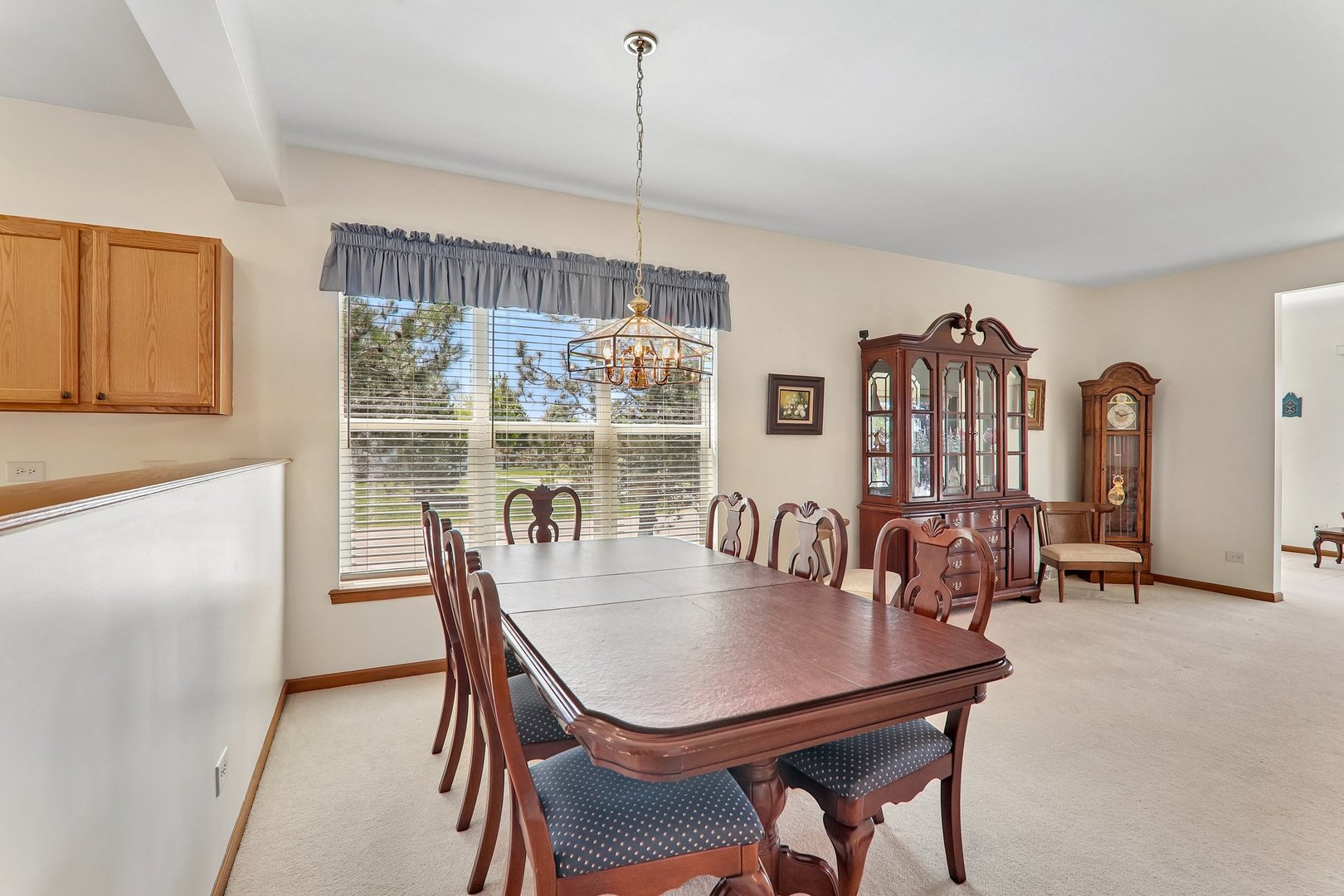 3402 Stretch Run Road, Grayslake, IL 60030