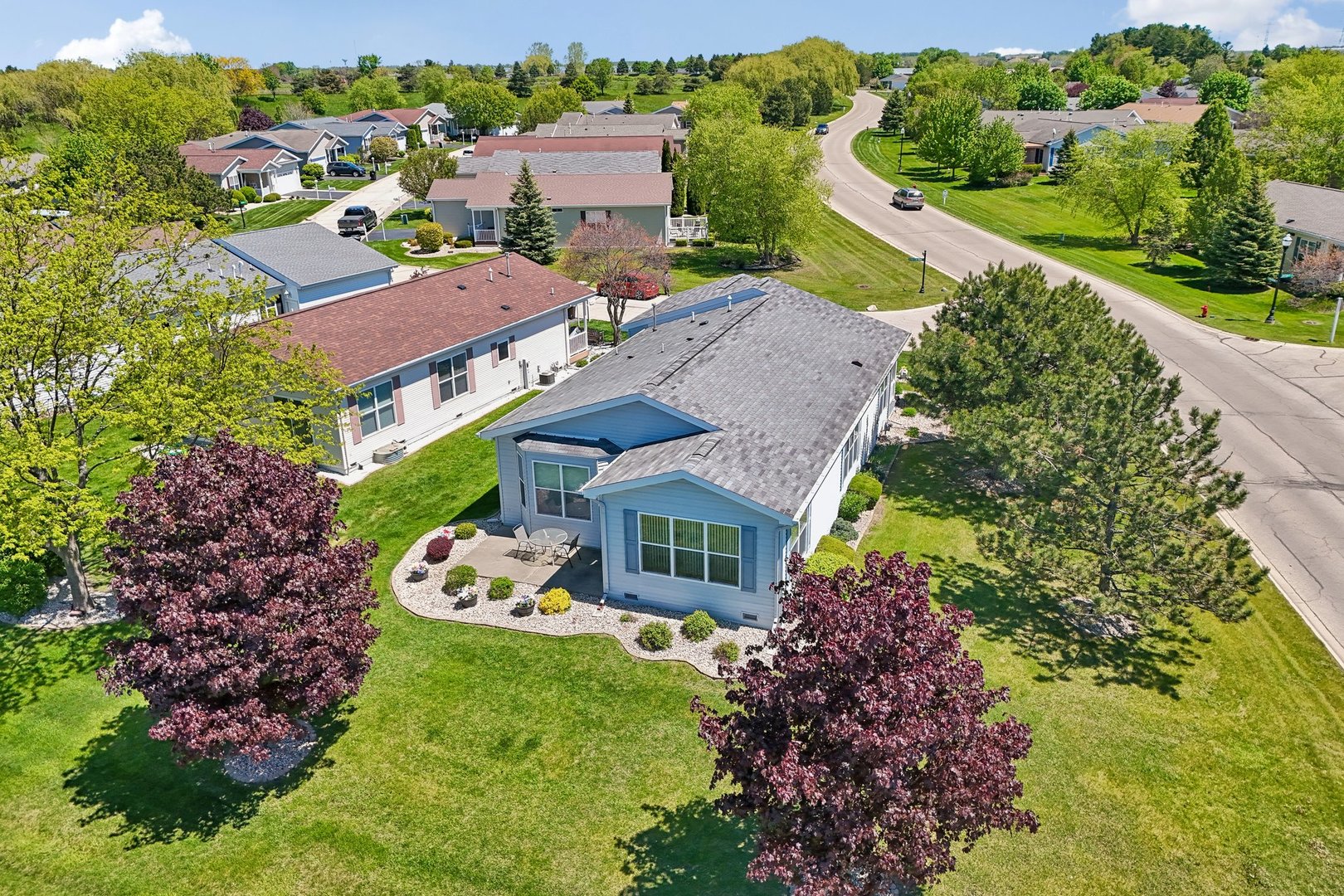 3402 Stretch Run Road, Grayslake, IL 60030