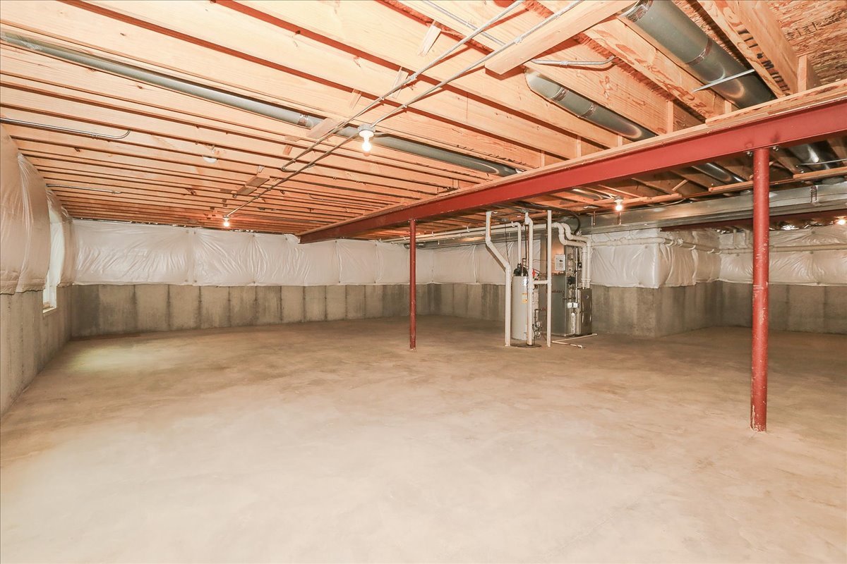 126 Abbott Court, Bartlett, IL 60103