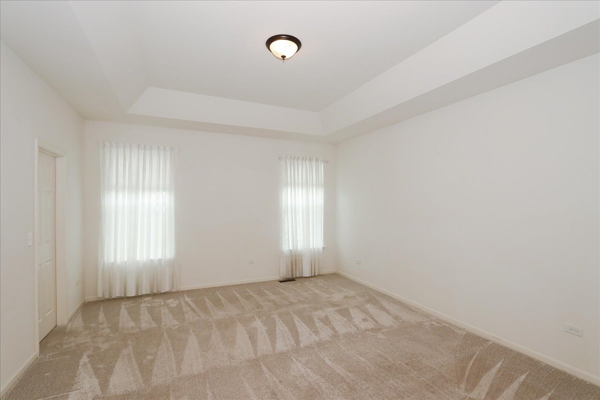 126 Abbott Court, Bartlett, IL 60103