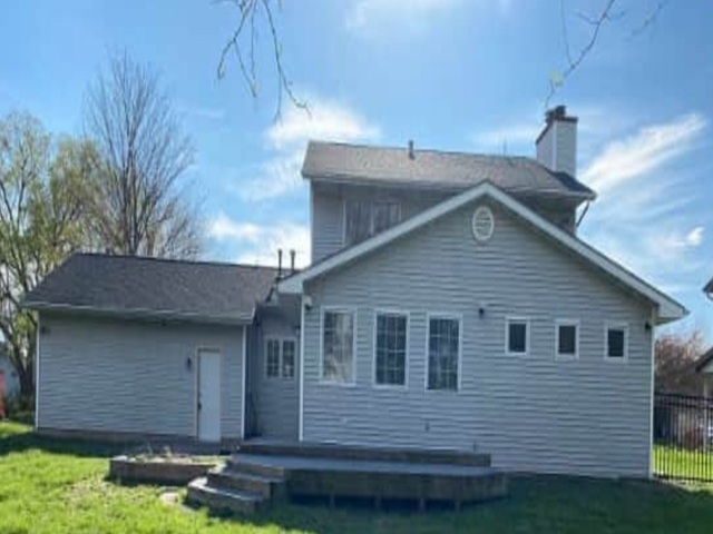 5312 Deerwood Lake, Springfield, IL 62703