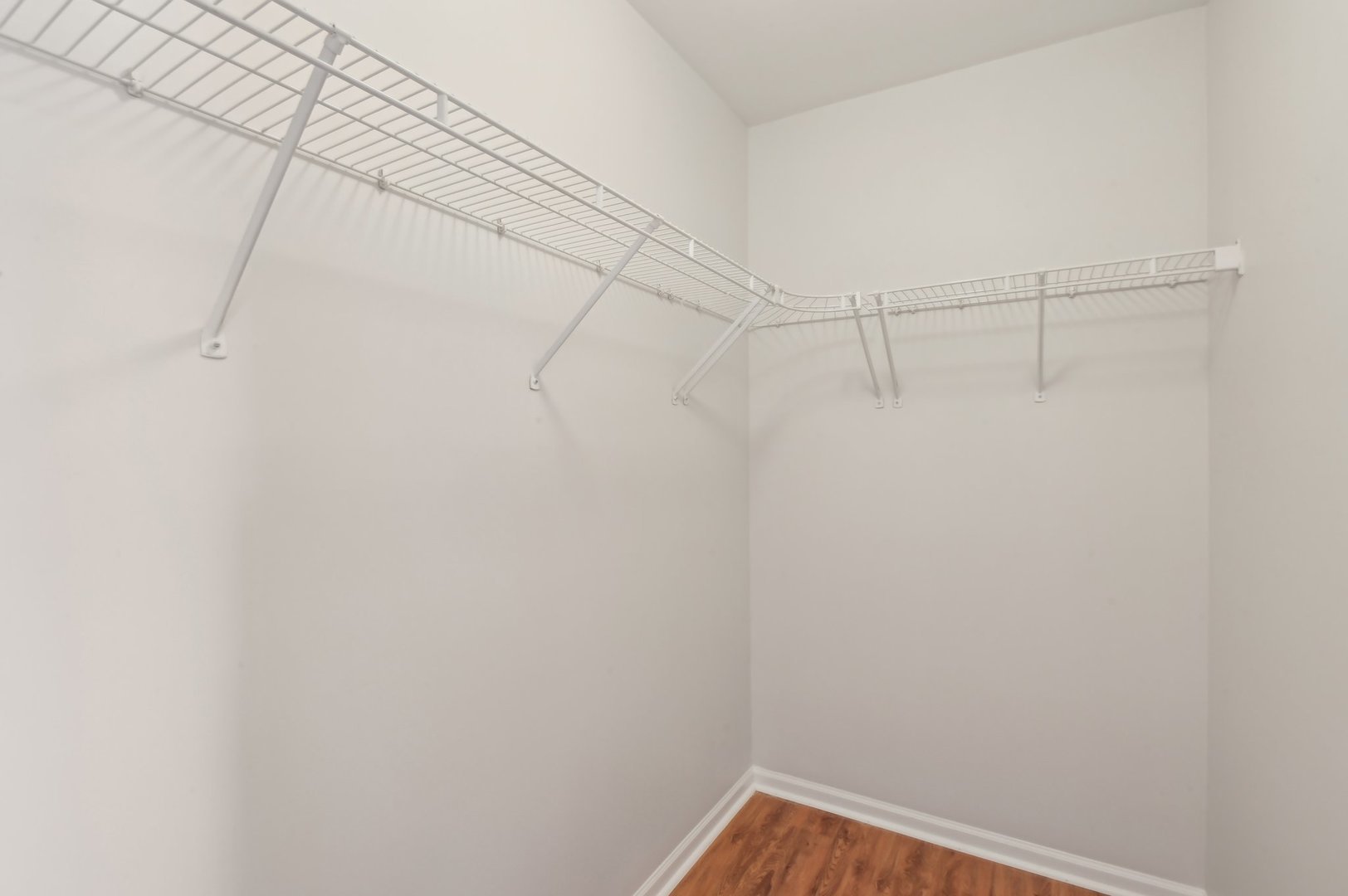 2333 Summerlin Drive #2333, Aurora, IL 60503