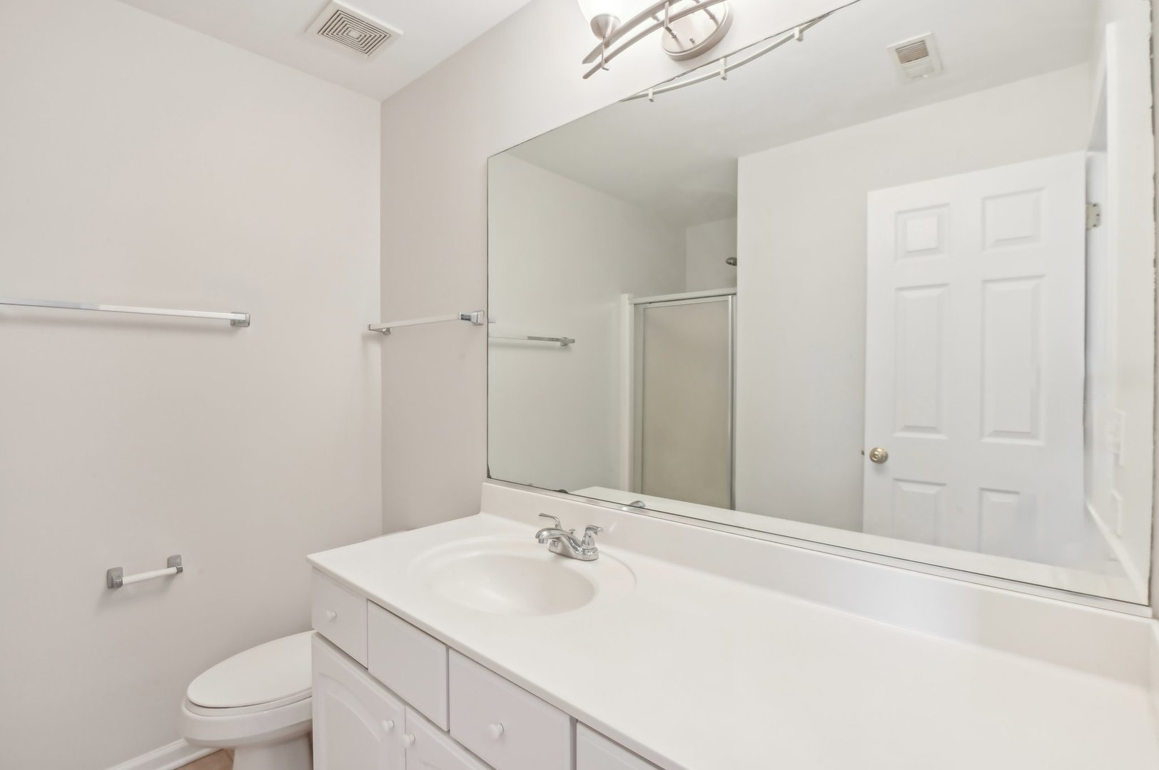 2333 Summerlin Drive #2333, Aurora, IL 60503