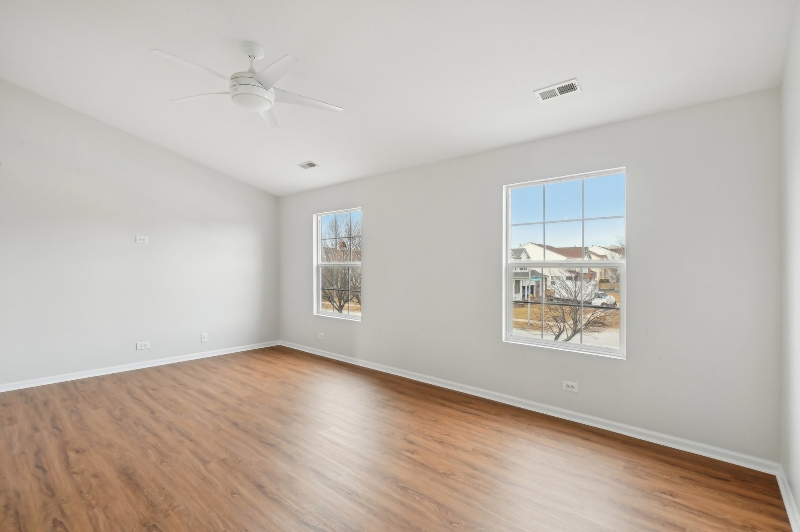 2333 Summerlin Drive #2333, Aurora, IL 60503