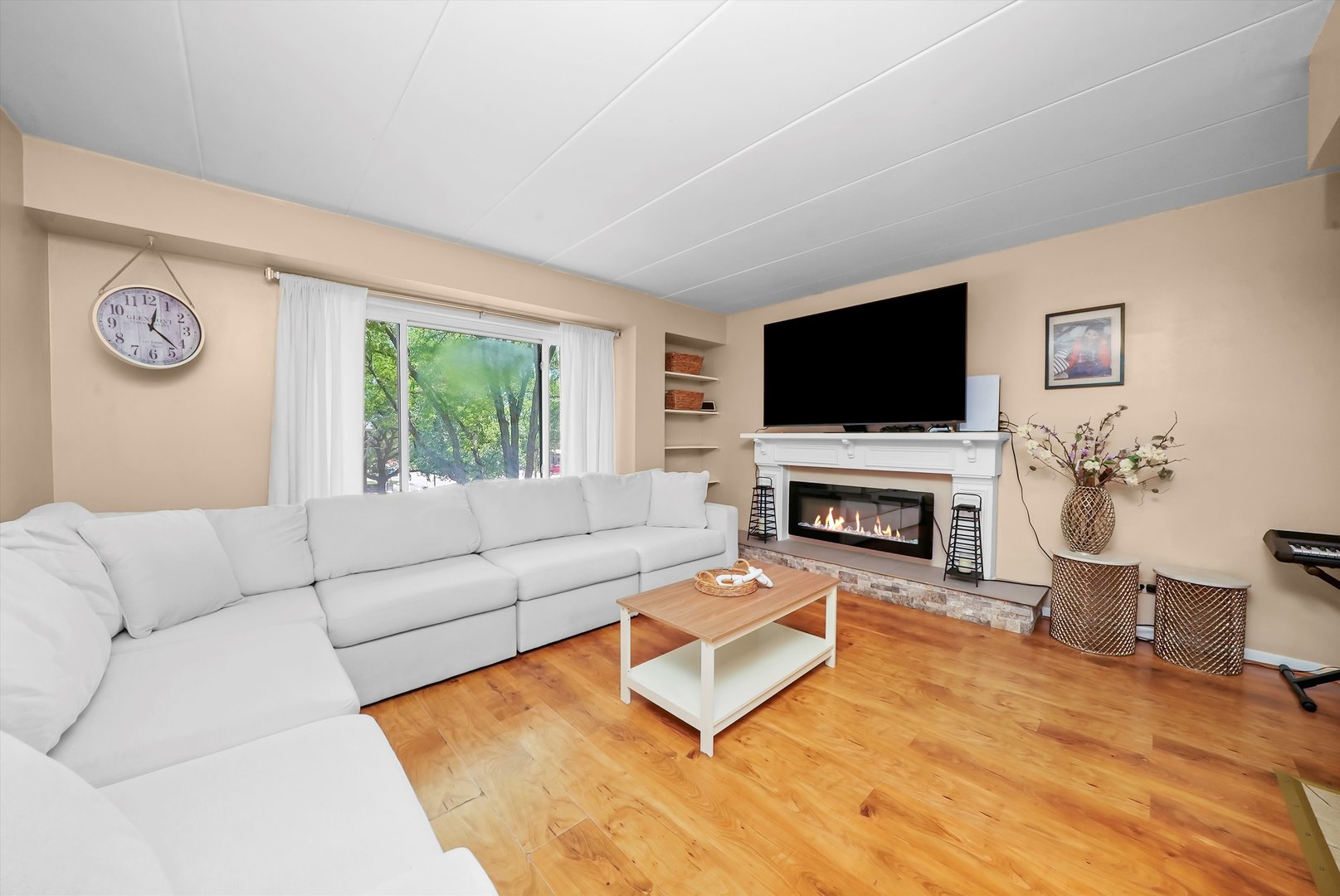 5800 W 105th Street #2C, Oak Lawn, IL 60453