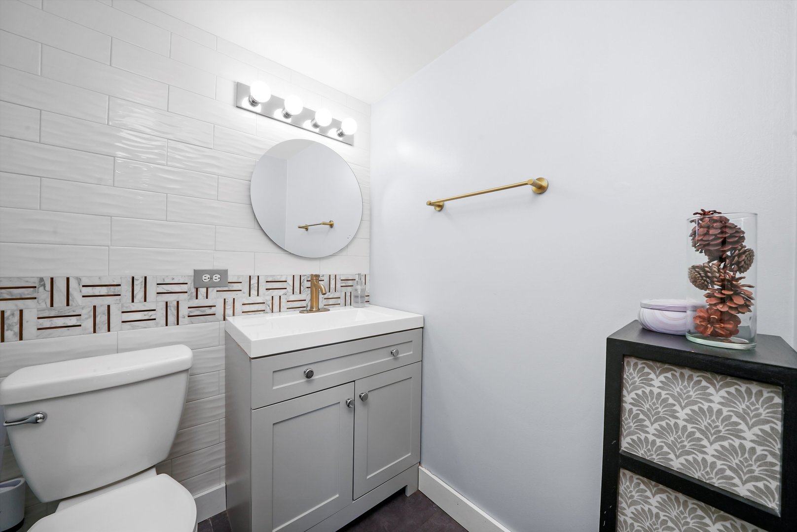 5800 W 105th Street #2C, Oak Lawn, IL 60453