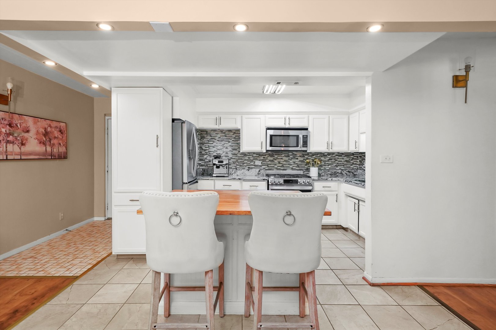 5800 W 105th Street #2C, Oak Lawn, IL 60453