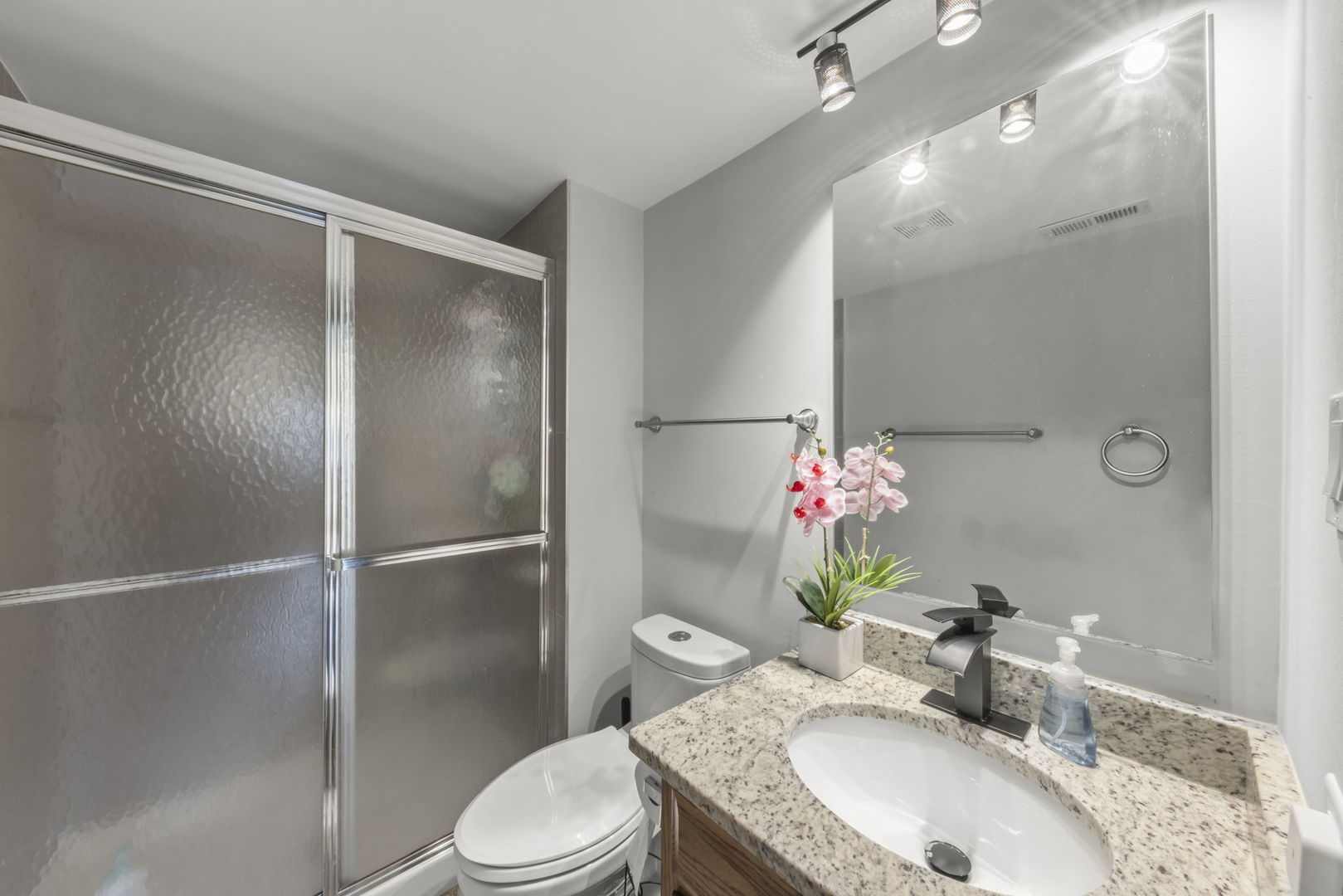 7426 W 153rd Street #1, Orland Park, IL 60462