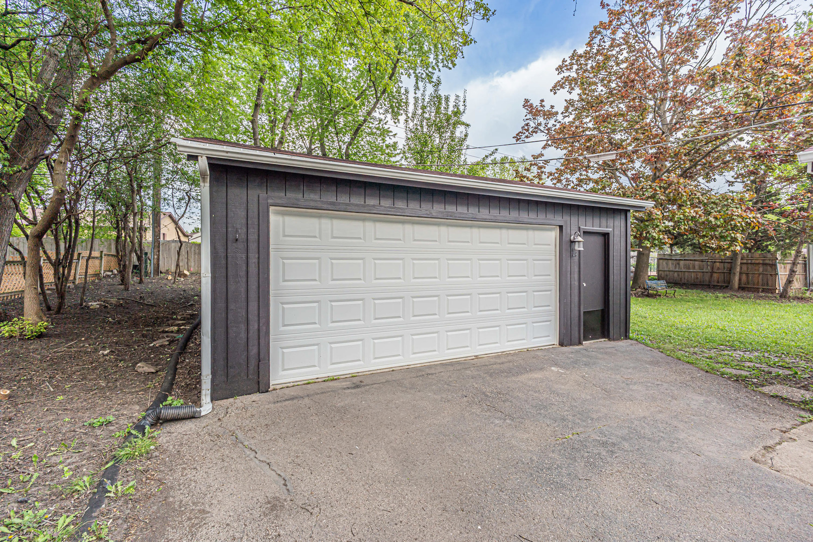 15 Johnathan Road, Lake Zurich, IL 60047