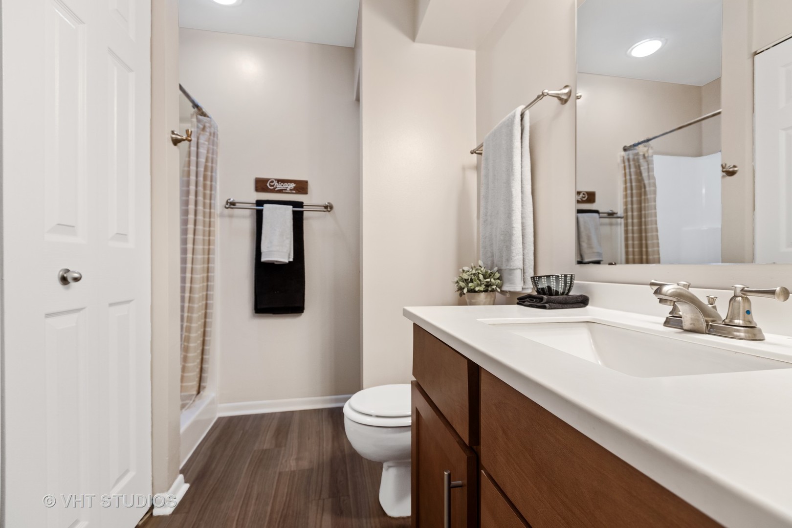 1617 Westminster Drive #203, Naperville, IL 60563